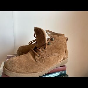 Ugg chukka boot